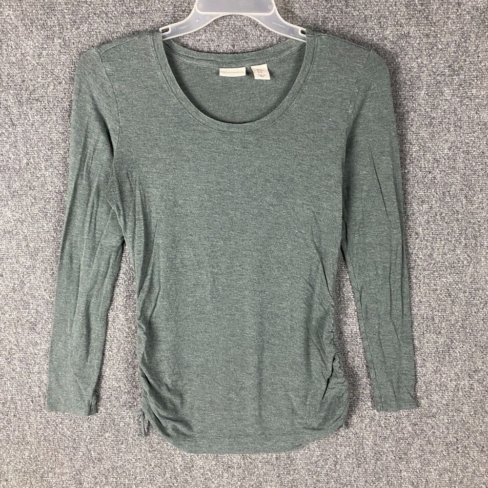 Mercer & Madison Top Women's Medium Long Sleeve Distressed Adults M